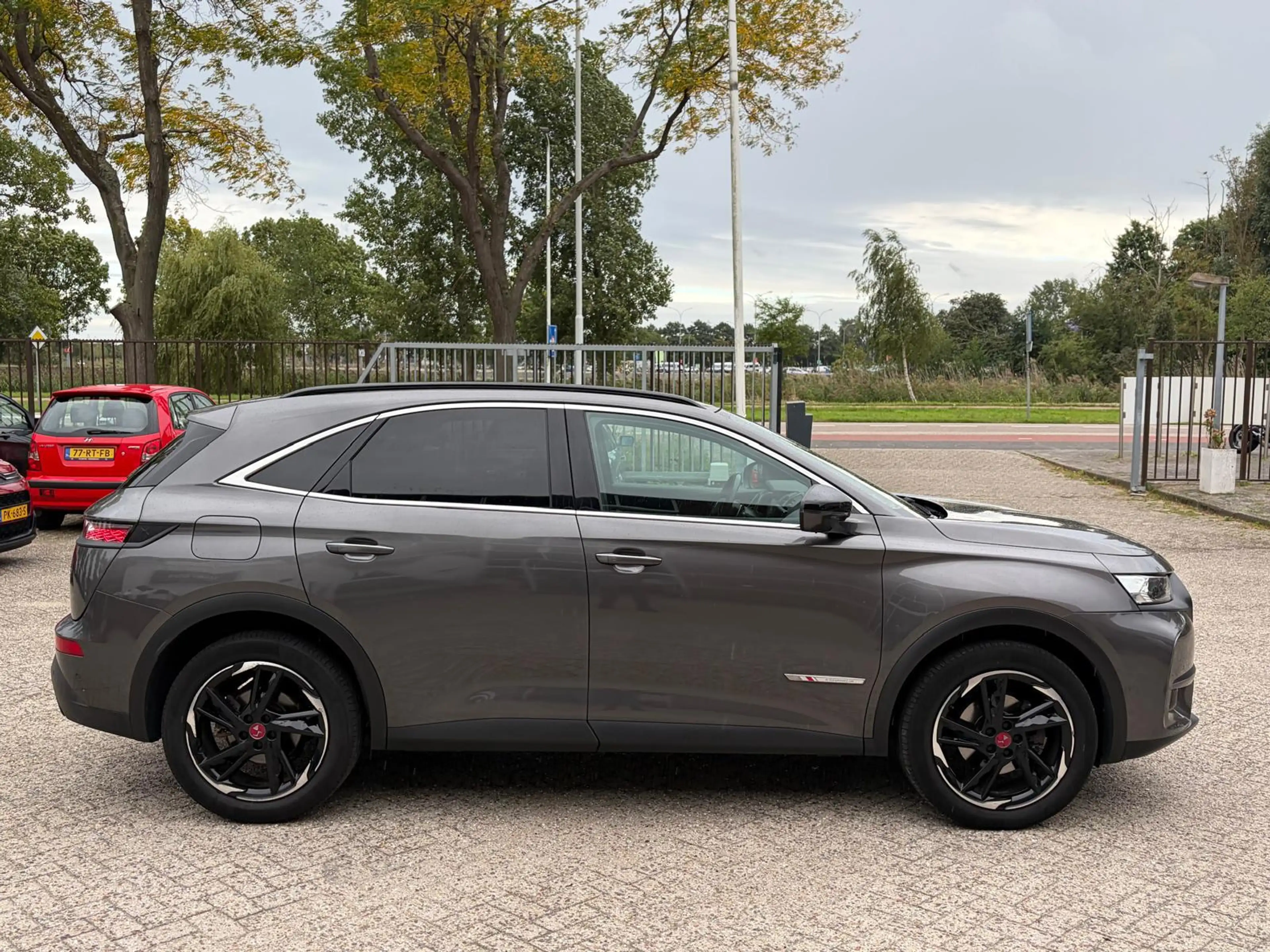 DS Automobiles DS 7 Crossback 1.2 PureTech Executive - Vol opties - Distributie — photo 6