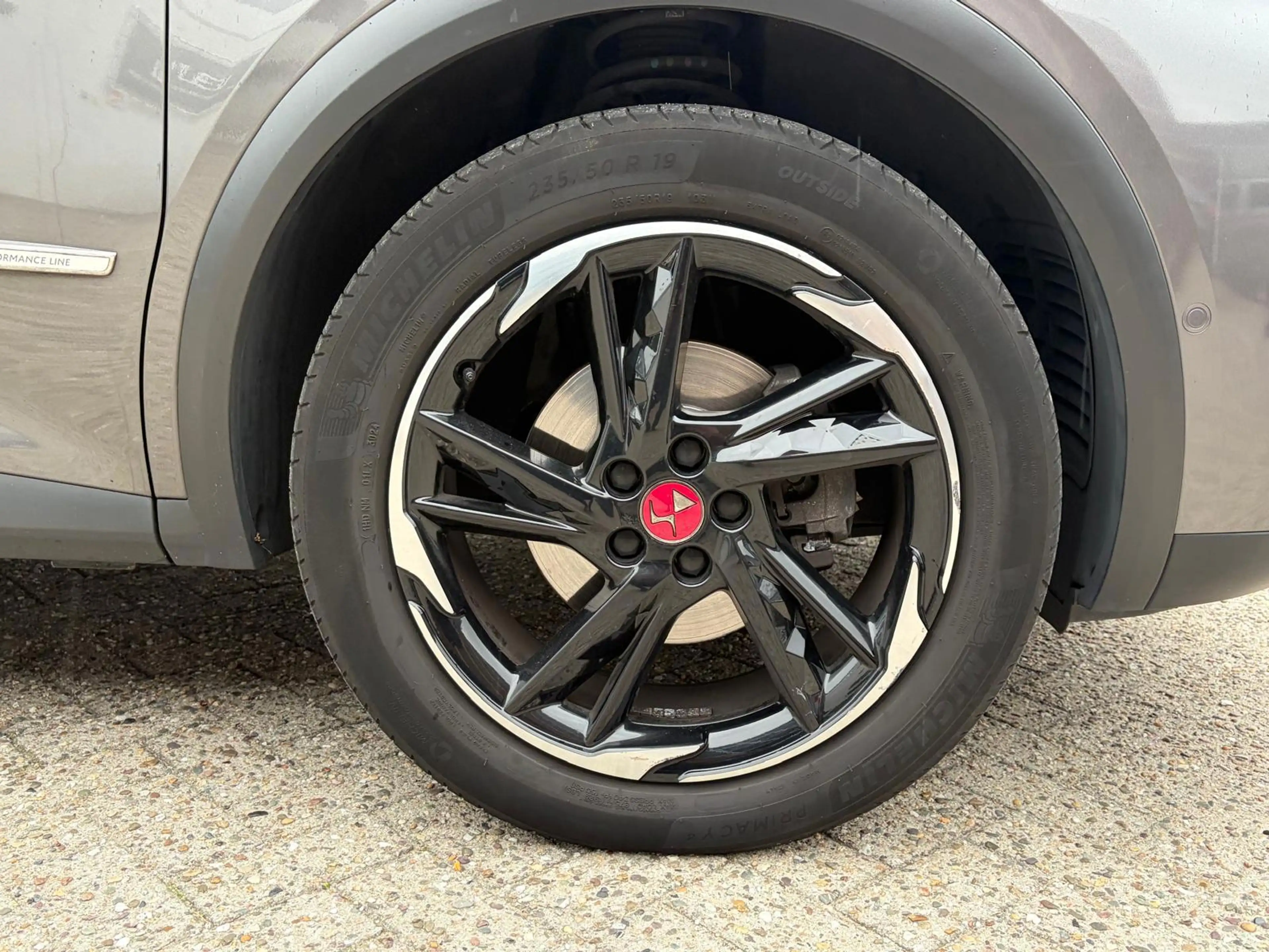 DS Automobiles DS 7 Crossback 1.2 PureTech Executive - Vol opties - Distributie — photo 9