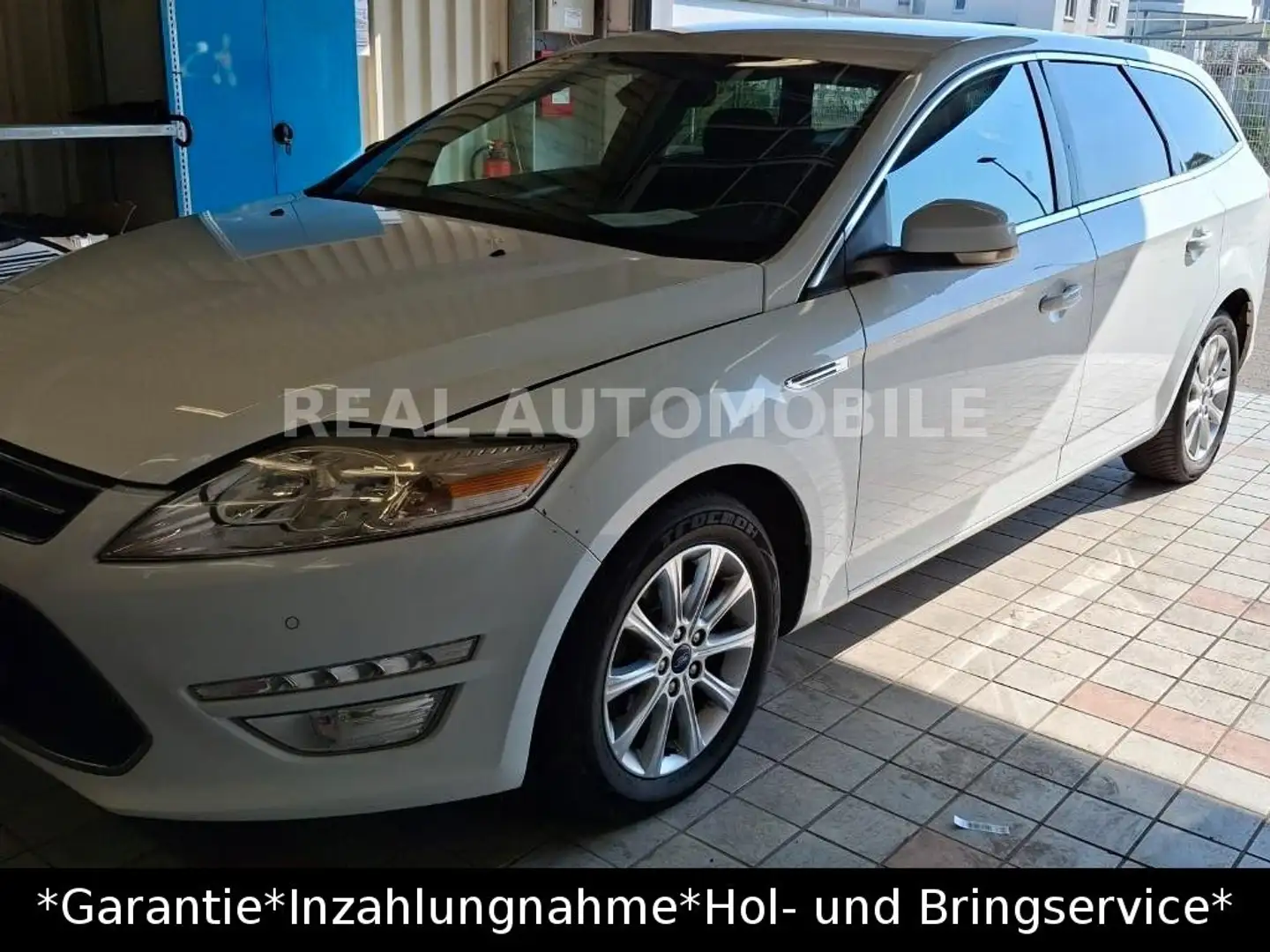 Ford Mondeo Turnier 2.0 TDCI Automatik Titanium Weiß - 1