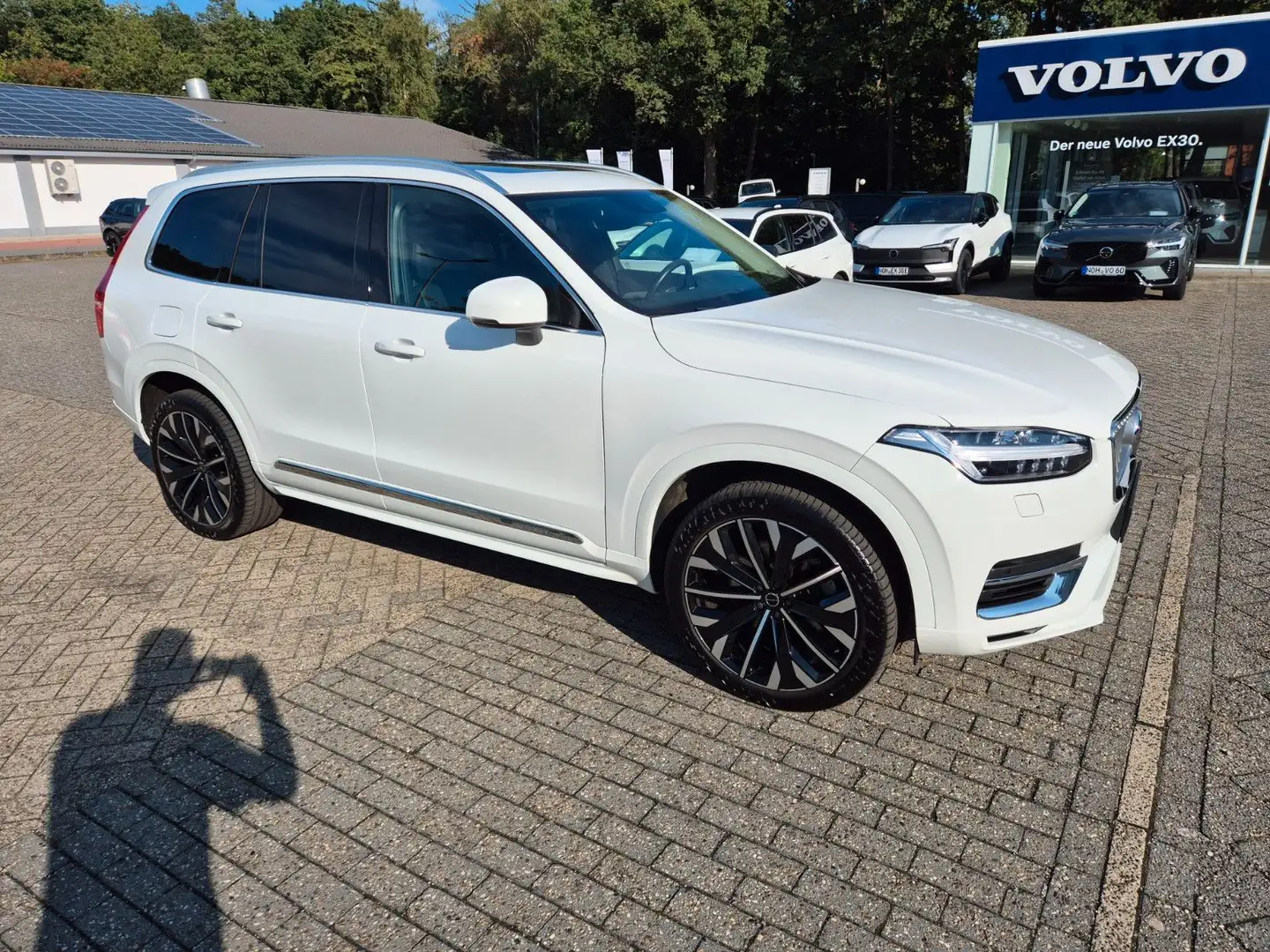 Volvo XC90 Inscription Recharge T8 Plug-In Hyb Weiß - 1