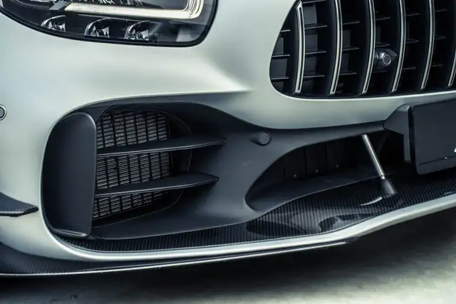Mercedes-Benz Amg GT view 12