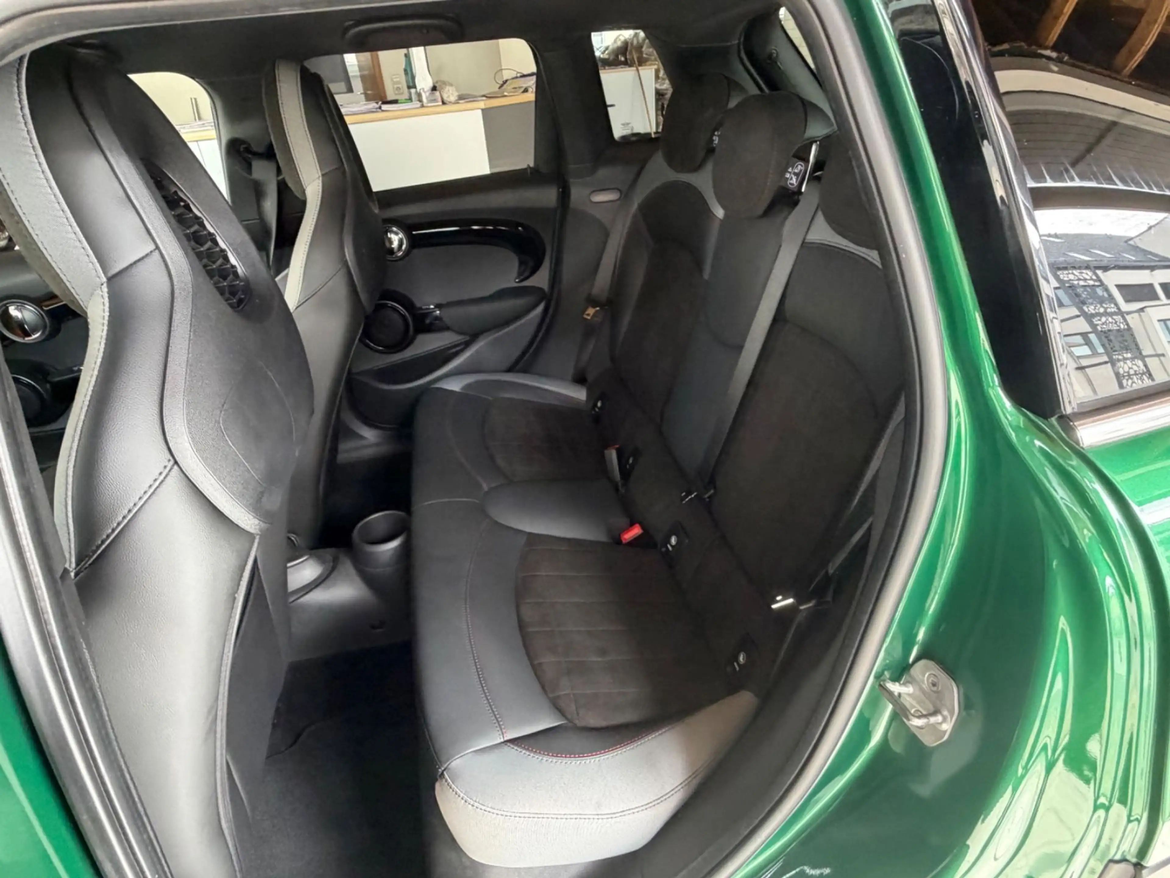 MINI Cooper S 5-trg. JCW TRIM+AERO*HEAD-UP*LED*NAVI* — photo 12