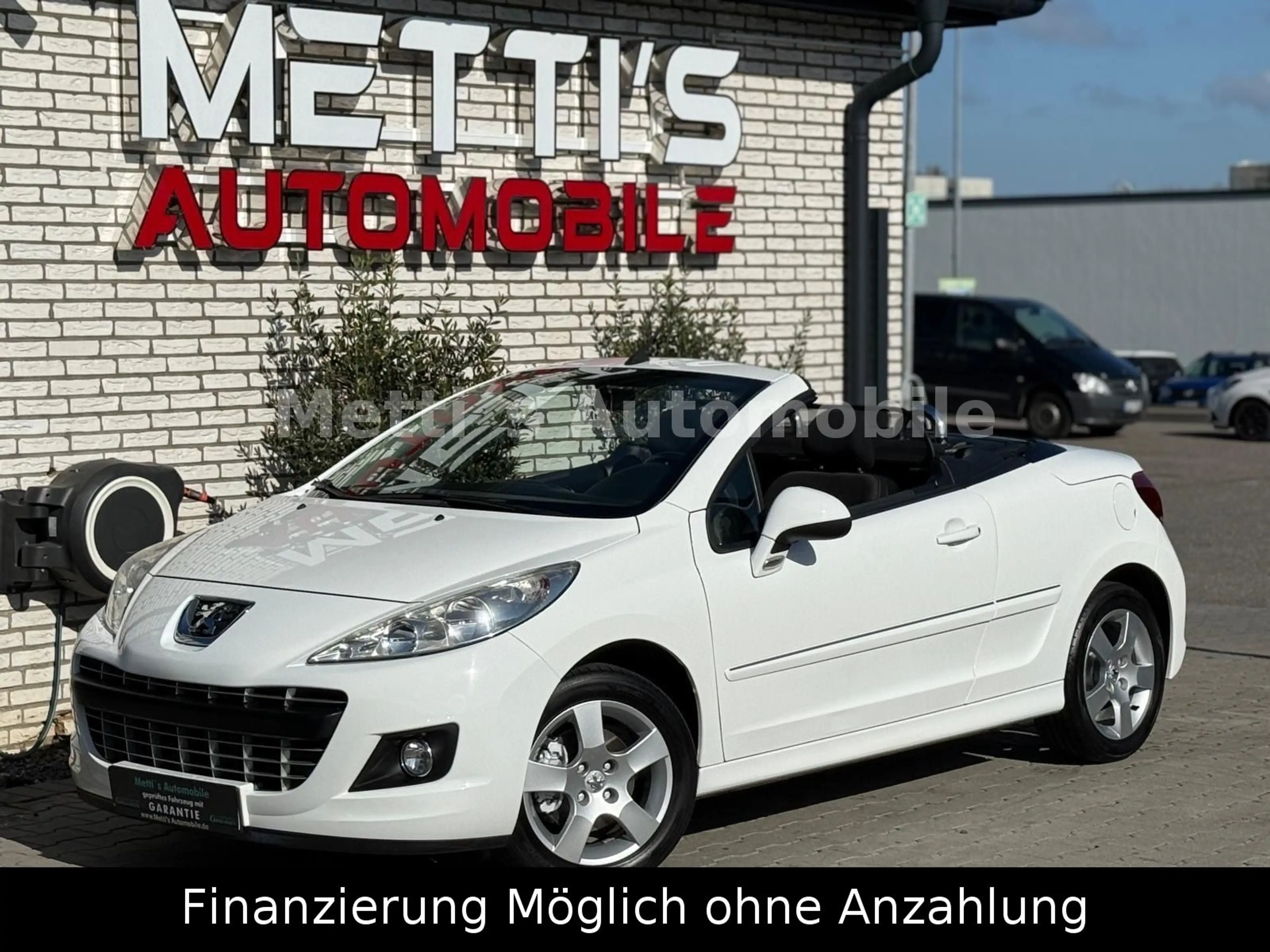 Peugeot 207 CC Cabrio Premium 1.6/TÜV-NEU/PDC/Top