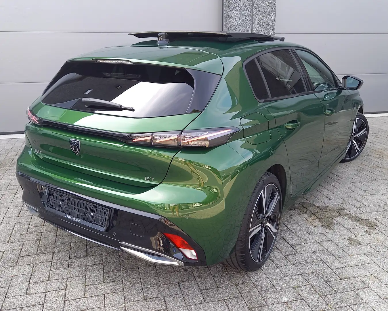 Peugeot 308 Berline GT PACK 15 BlueHDi 130 EAT8 Groen - 2