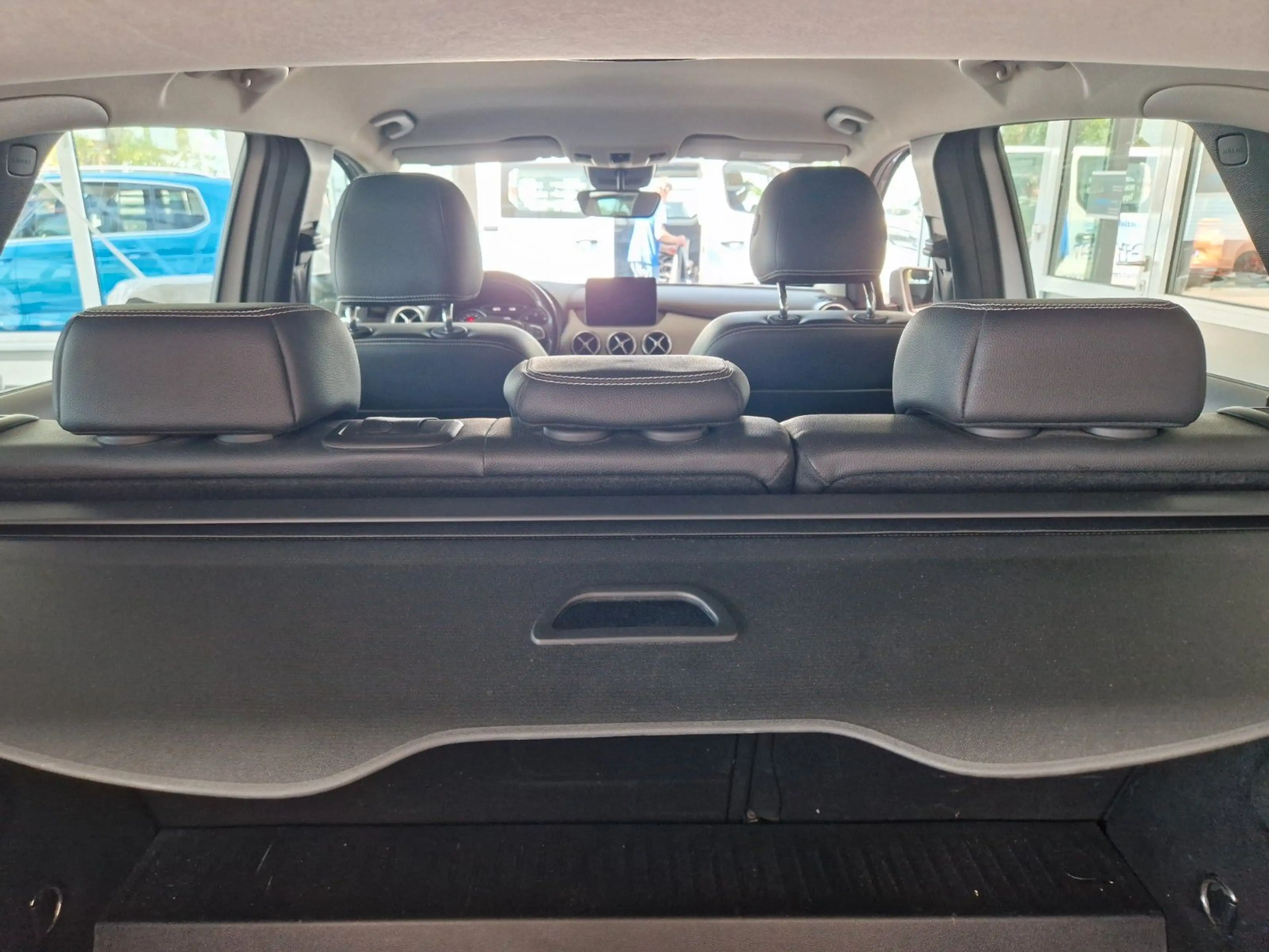 Mercedes-Benz B 220 CDI 177 PS AUTOMATIK LED NAVI AHK — photo 10
