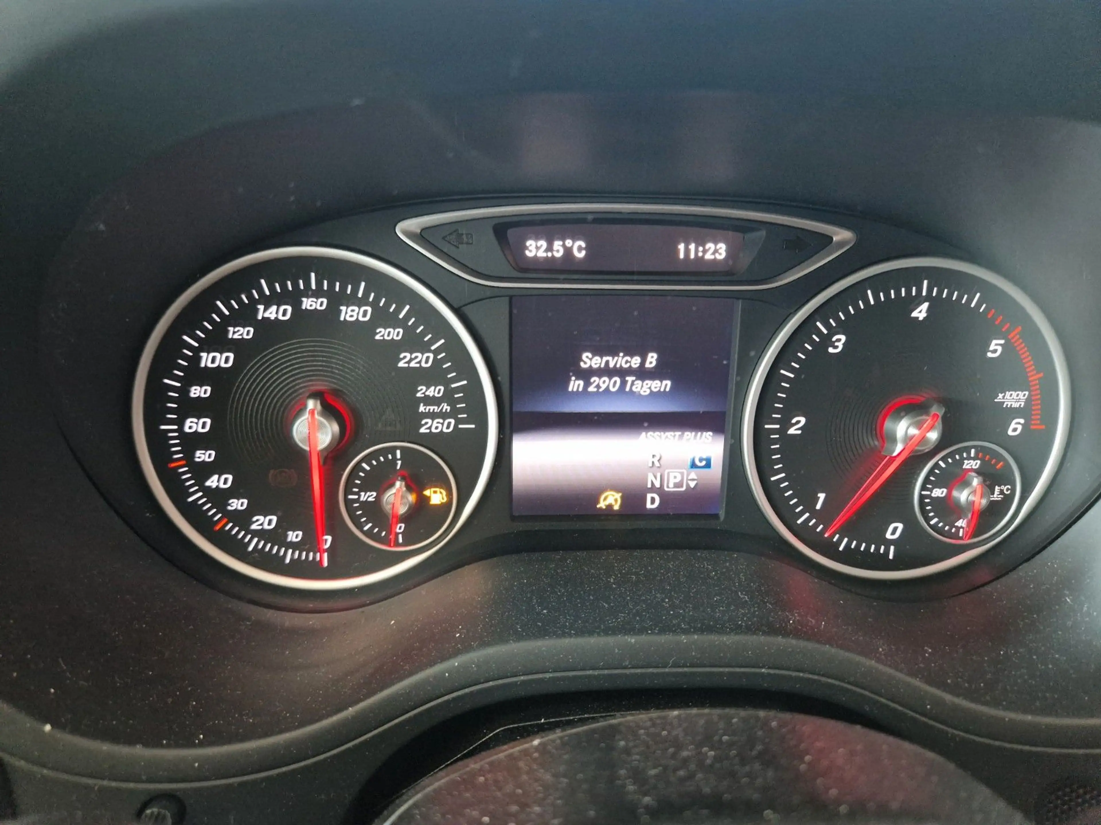 Mercedes-Benz B 220 CDI 177 PS AUTOMATIK LED NAVI AHK — photo 26