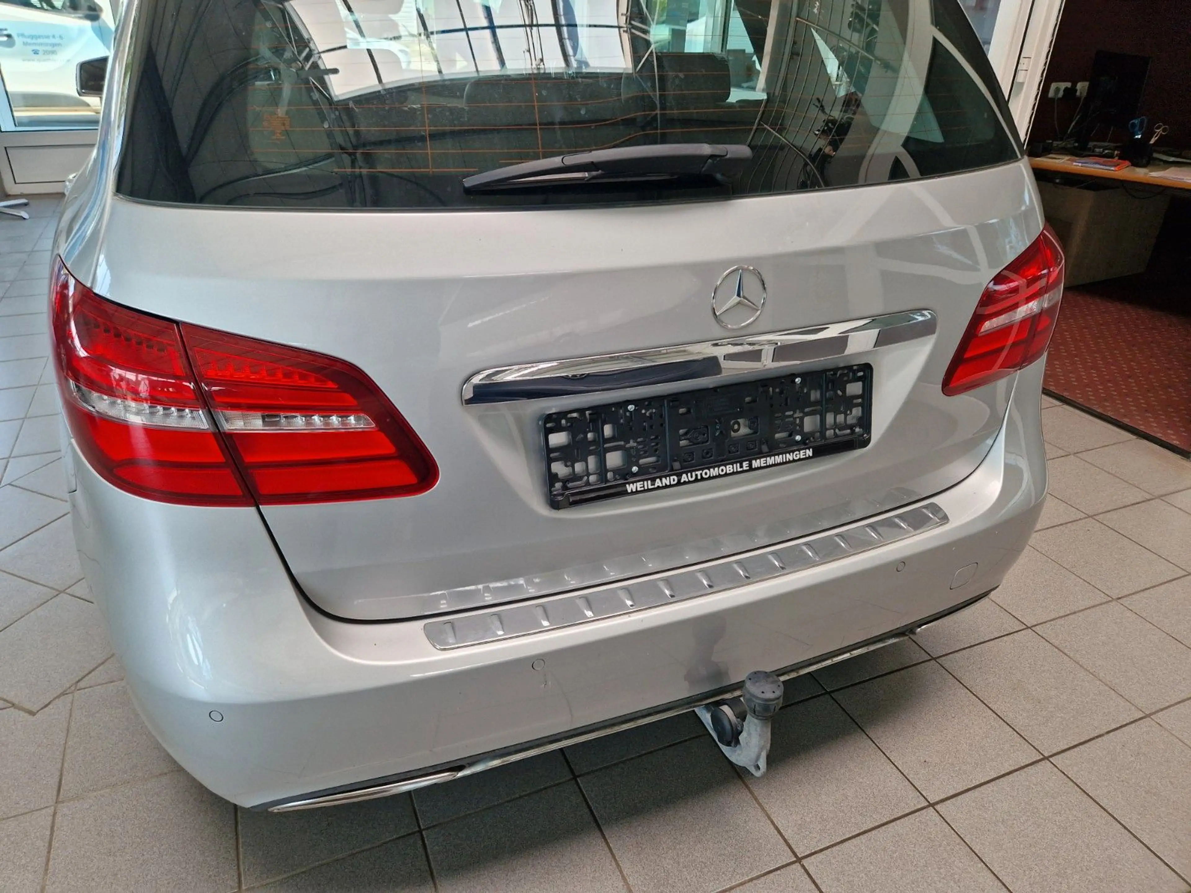 Mercedes-Benz B 220 CDI 177 PS AUTOMATIK LED NAVI AHK — photo 9