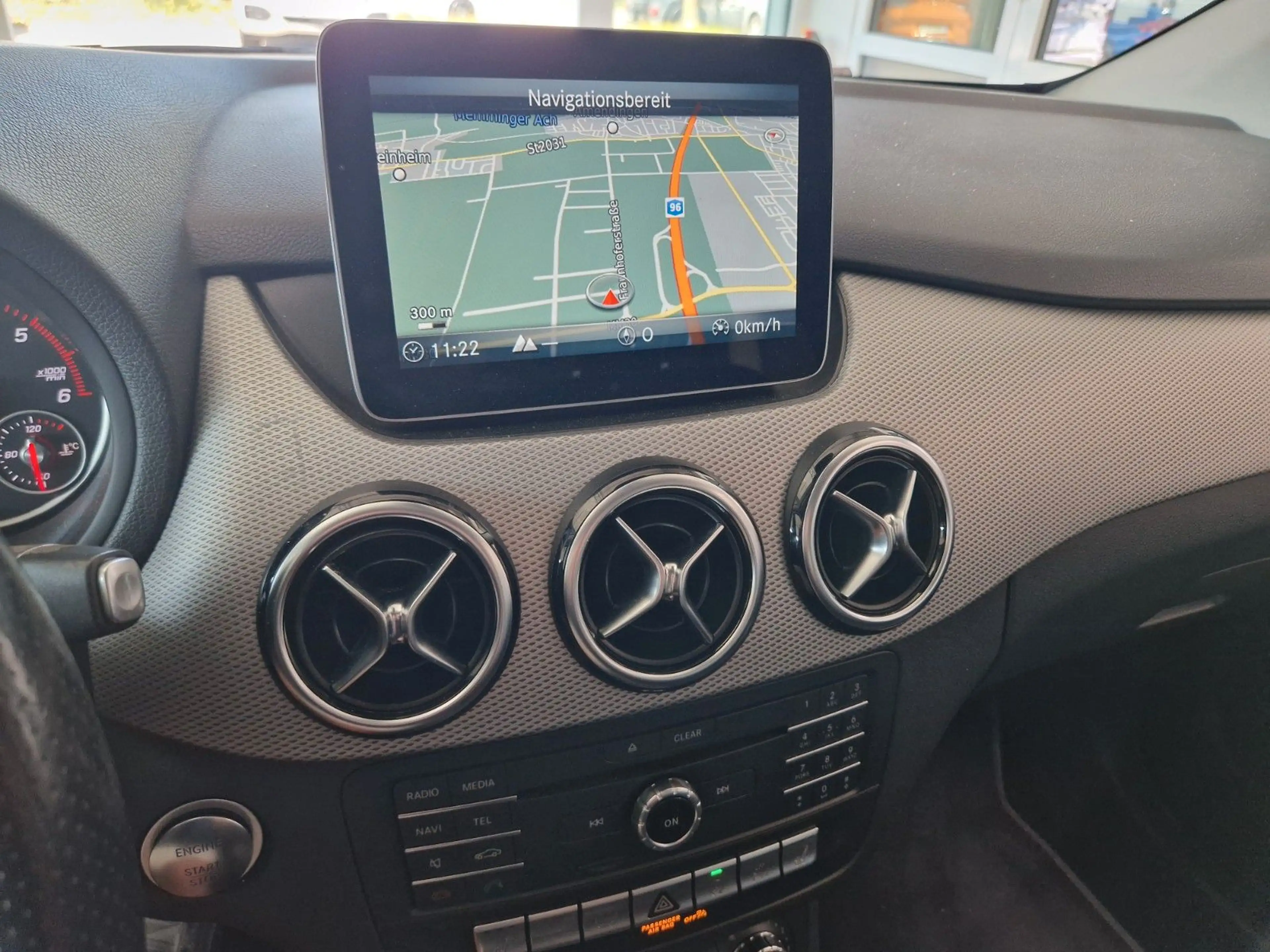 Mercedes-Benz B 220 CDI 177 PS AUTOMATIK LED NAVI AHK — photo 16