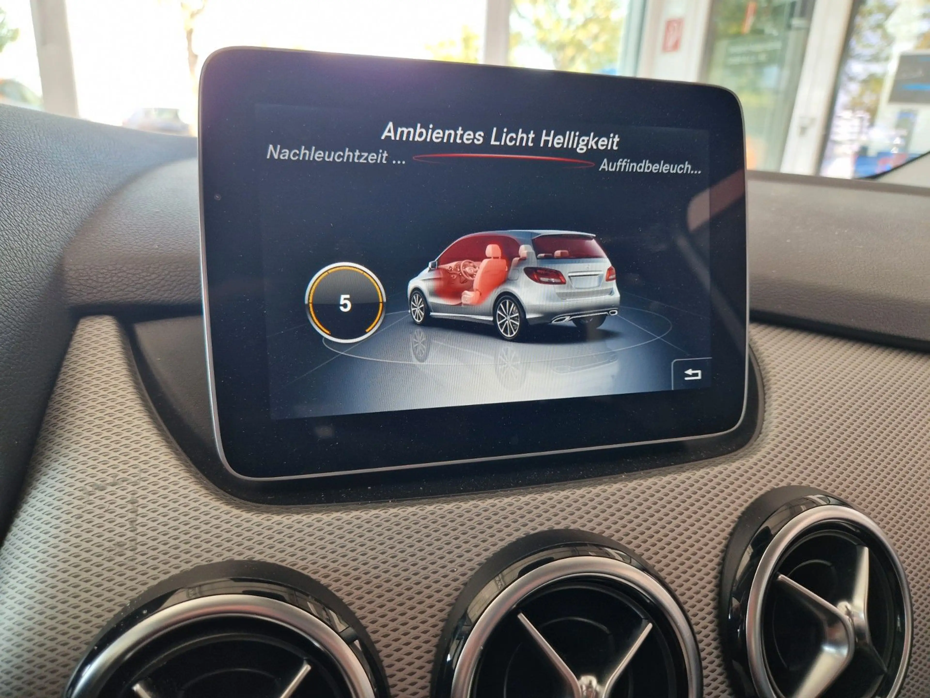 Mercedes-Benz B 220 CDI 177 PS AUTOMATIK LED NAVI AHK — photo 24