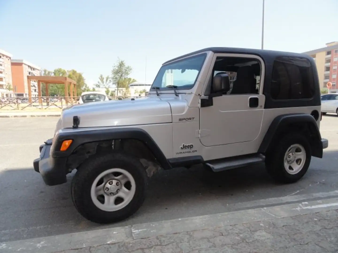 Jeep Wrangler Hard Top 2.4 Sport Argent - 1