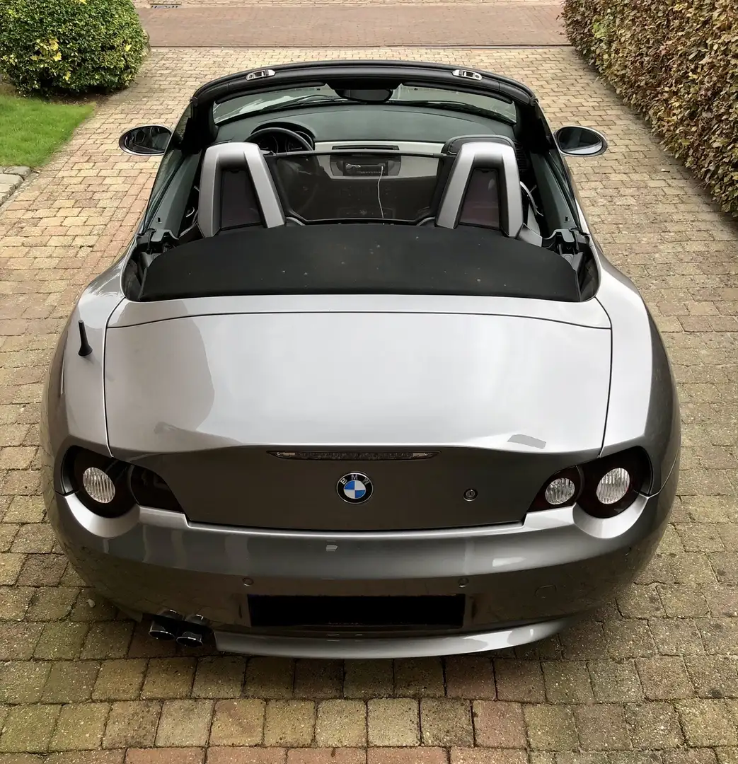 BMW Z4 2.2i Grijs - 2