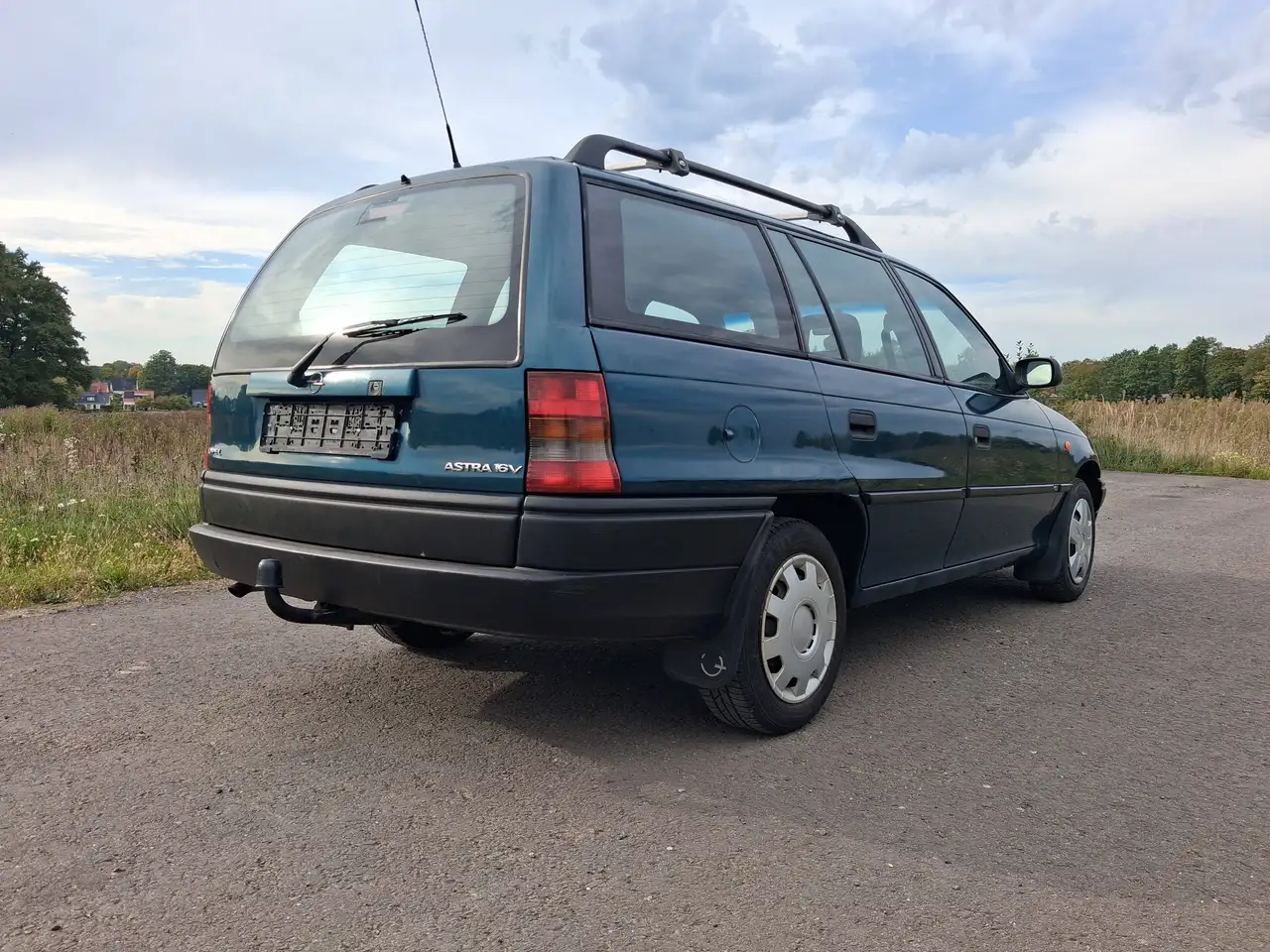 Opel Astra Caravan GL, foto 2