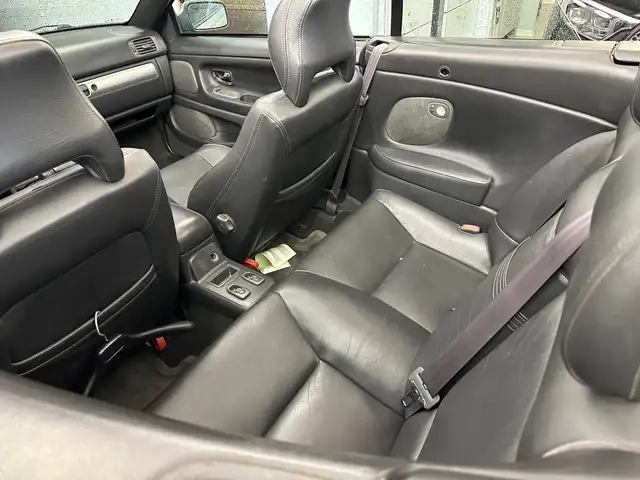 Volvo C70 view 11