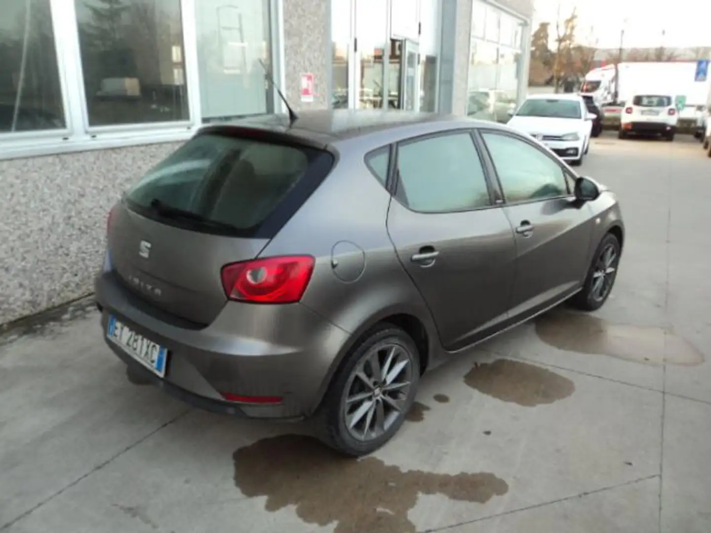 SEAT Ibiza 1.2 70 CV 5 porte I-Tech Grigio - 2