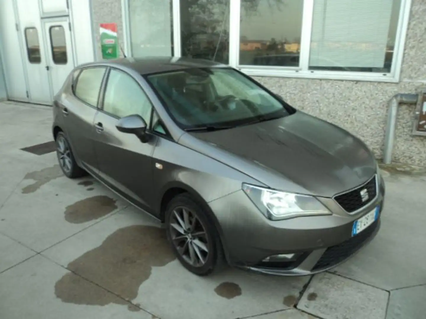 SEAT Ibiza 1.2 70 CV 5 porte I-Tech Grigio - 1