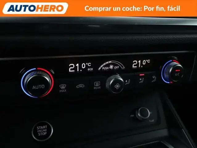 Audi Q3 view 26