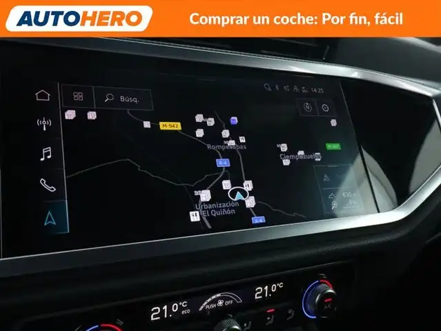 Audi Q3 view 22
