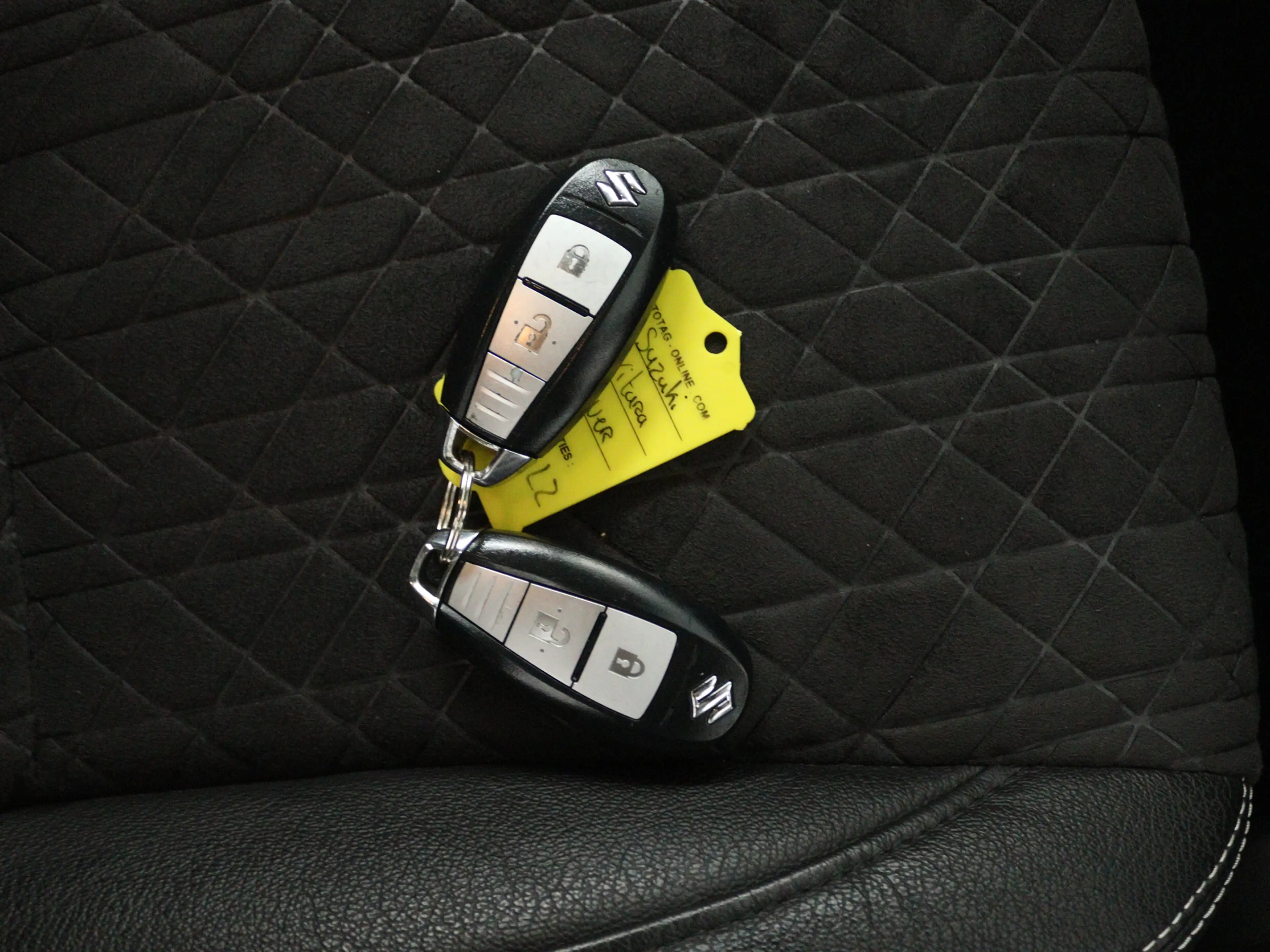 Suzuki Vitara 1.4 Boosterjet Style Smart Hybrid | Apple Carplay — photo 7