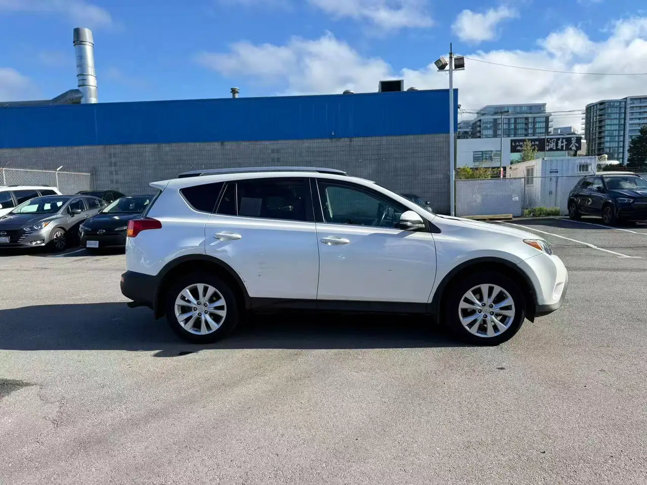 Toyota RAV 4 снимка Toyota RAV 4