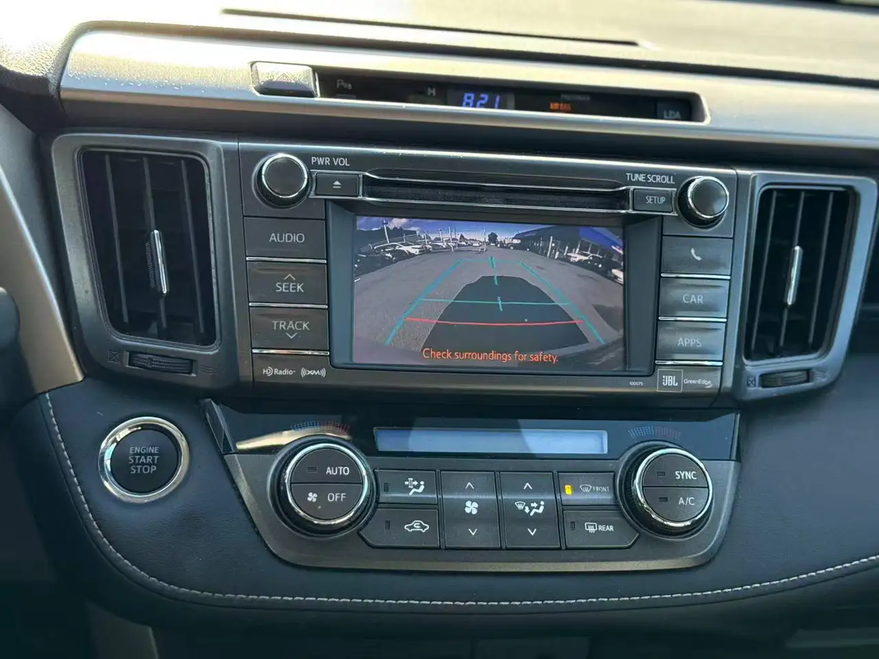 Toyota RAV 4 снимка Toyota RAV 4