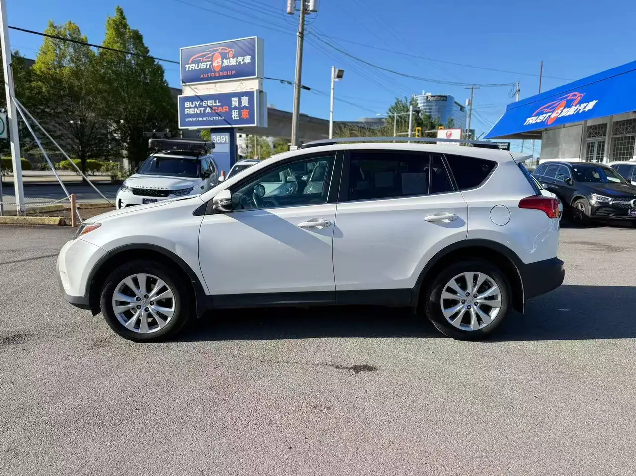 Toyota RAV 4 снимка Toyota RAV 4