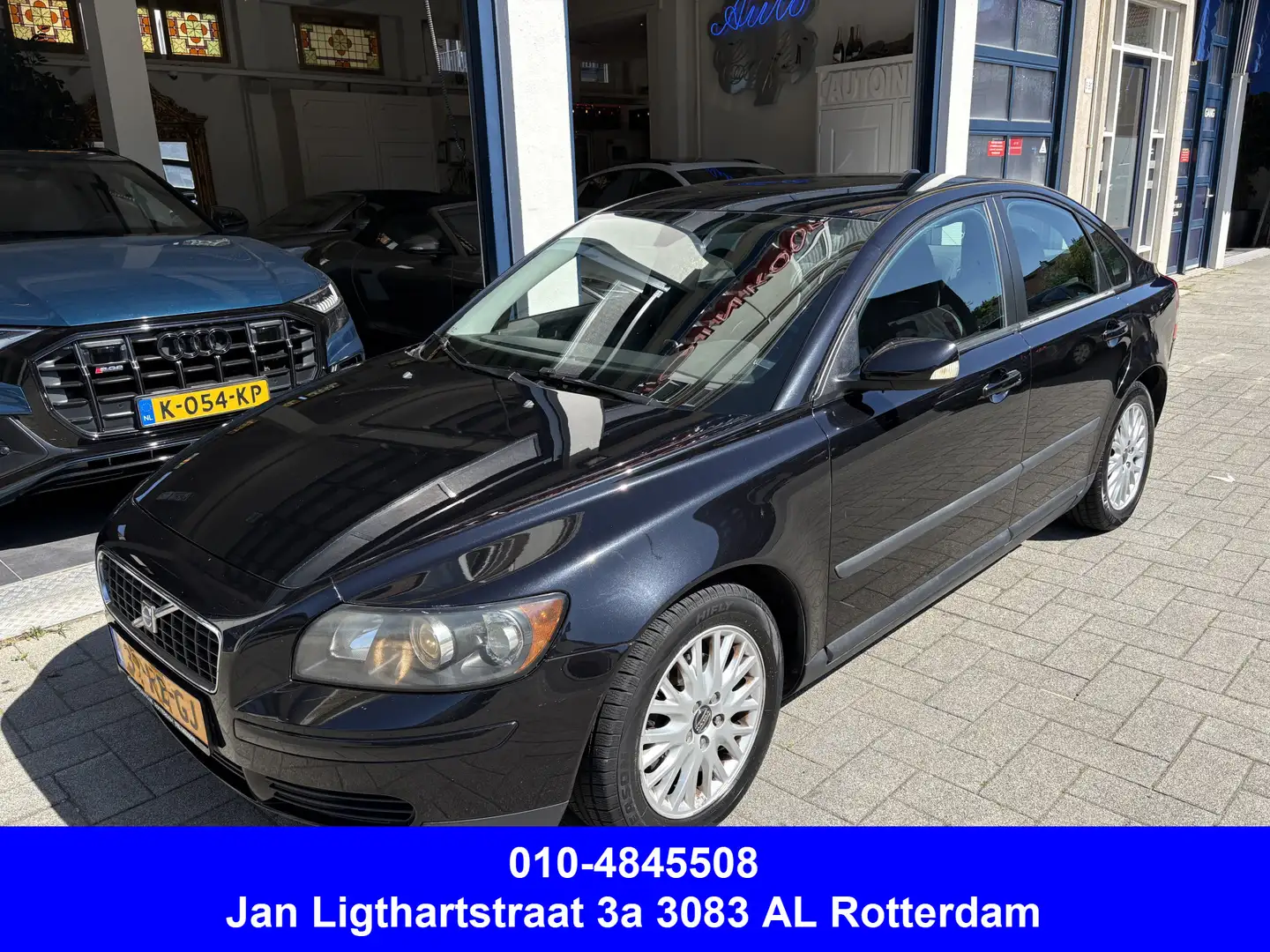 Volvo S40 1.8 Kinetic CLIMA/CRUISE/LM VELGEN/NW APK Schwarz - 1