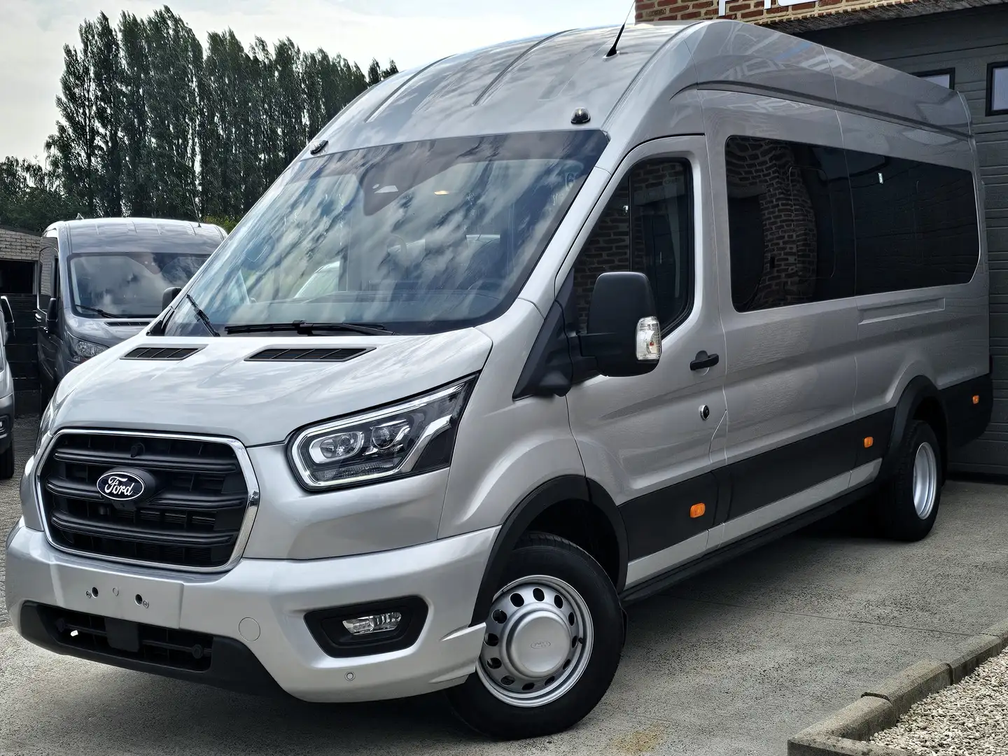 Ford Transit Bus 44.990EX 17Zits - NIEUW 0KM 2024 - 165PK Automaat Argent - 1
