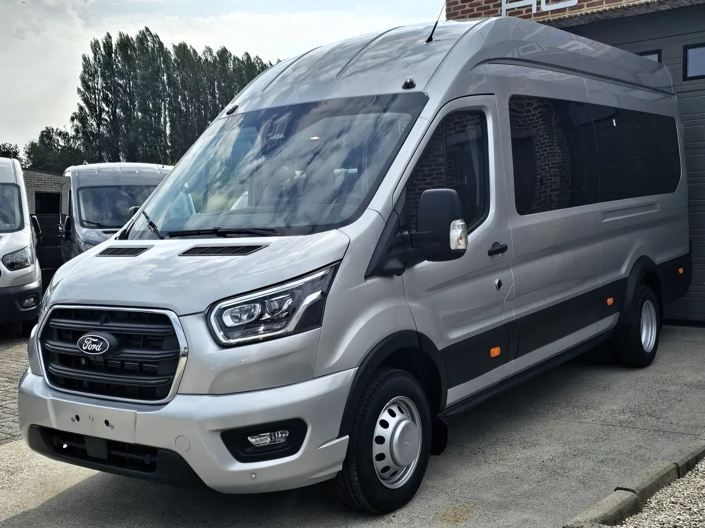 Ford Transit Bus 44.990EX 17Zits - NIEUW 0KM 2024 - 165PK Automaat Argent - 2