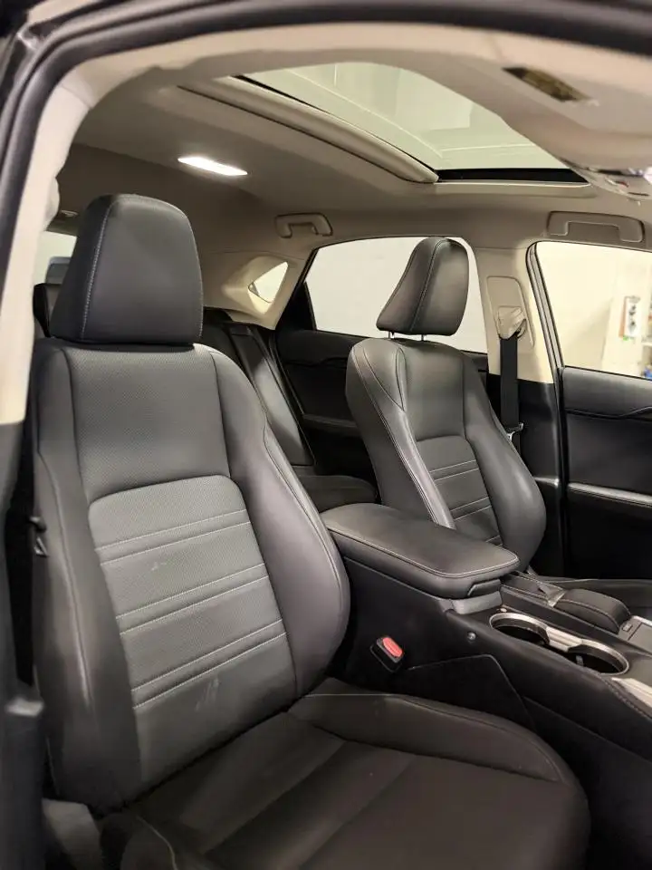 Lexus NX снимка Lexus NX