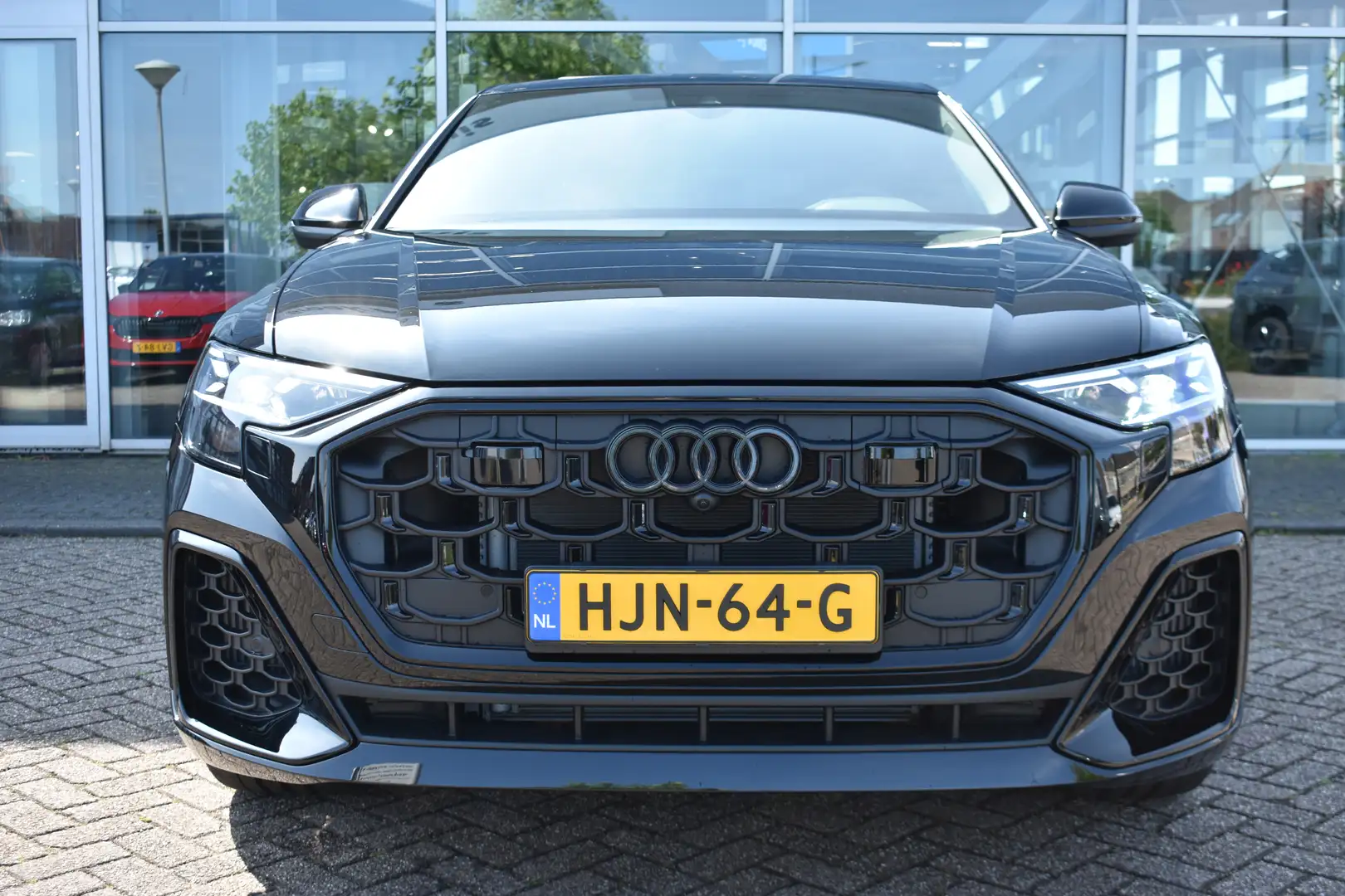 Audi Q8 60 TFSIe 490PK Quattro Pro Line S Competition | PA Zwart - 2