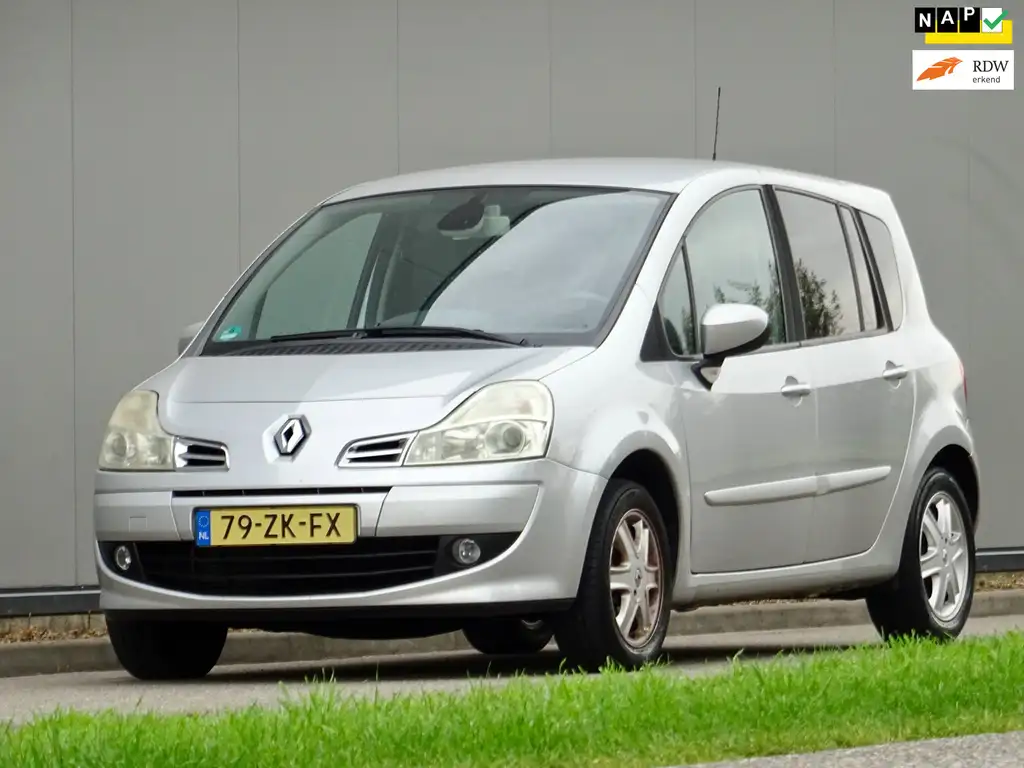 Renault Modus 2008 из Европы — купить под ключ