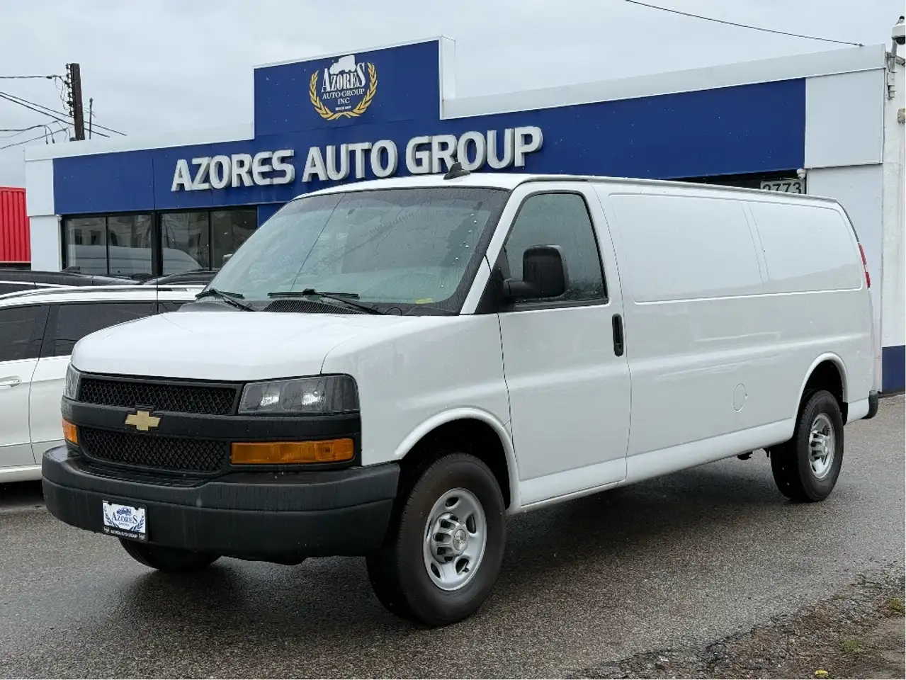 2022 Chevrolet Express 2500