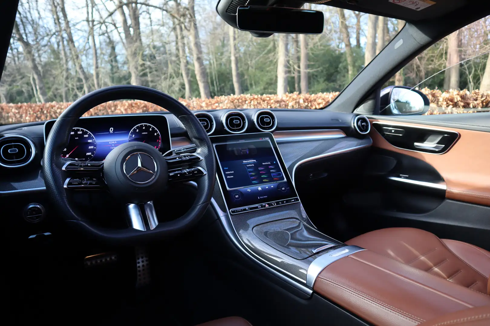 Mercedes-Benz C 200 Launch Edition AMG Line | Pano | Camera | Night | Blanc - 2