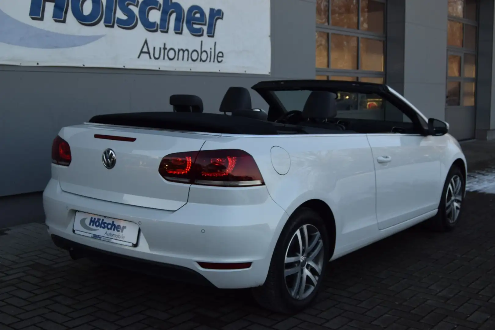 Volkswagen Golf 1.2 TSI Exclusive BMT Cabriolet Weiß - 2