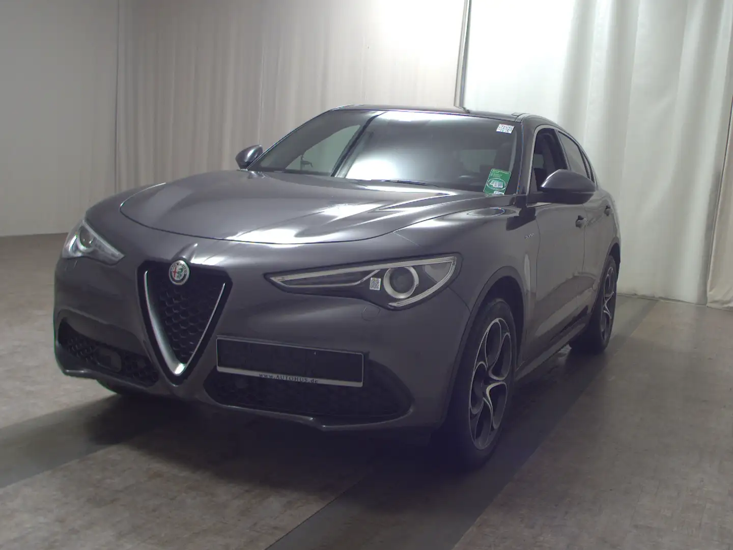 Alfa Romeo Stelvio 2.0 Turbo T-Leder Nav Xenon Pano RFK AHK BiXenon - 2