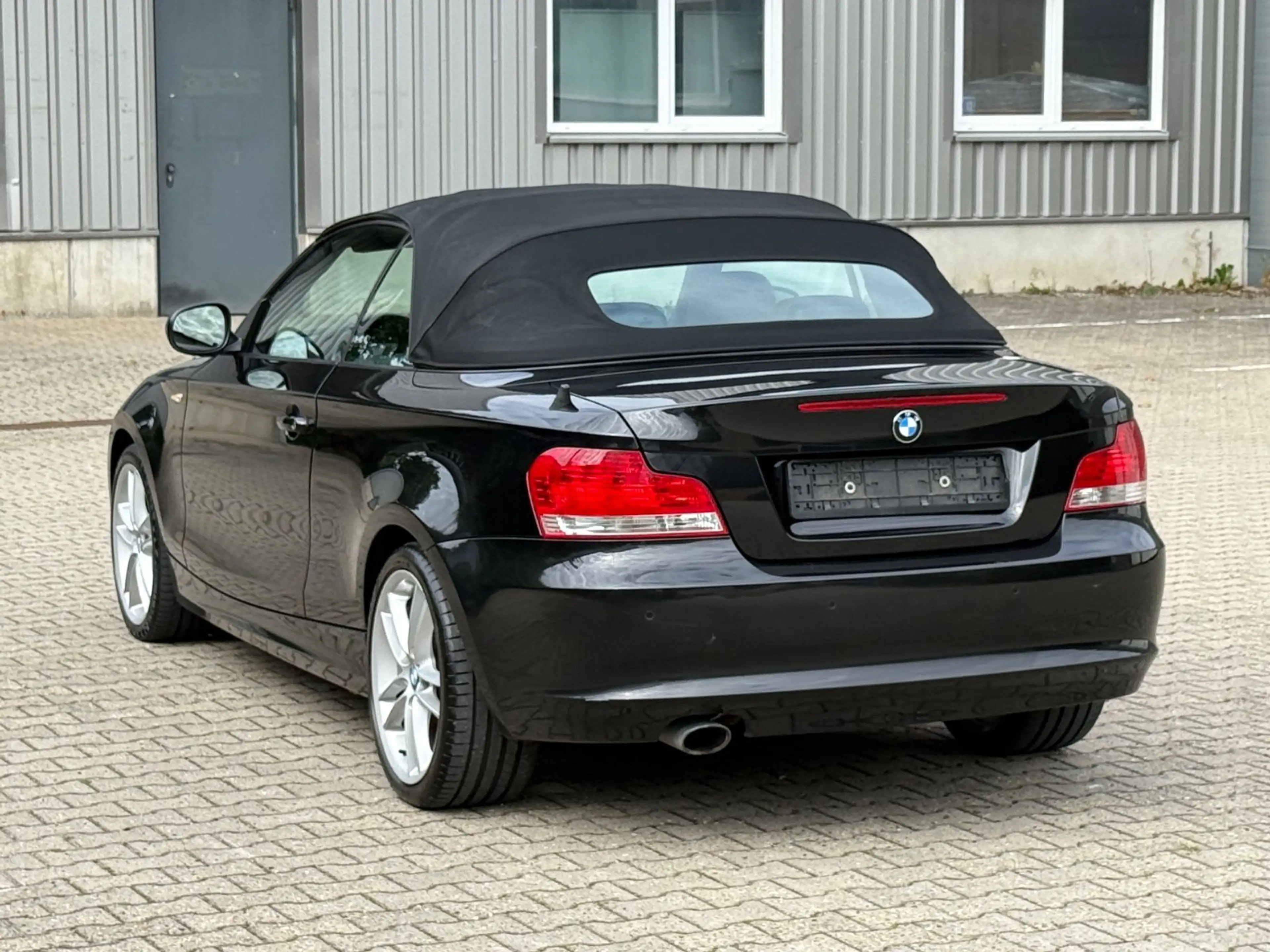 BMW 120 Cabrio 120d Leder Navi SHZ Xenon Tüv/Au 05.2027 — photo 18