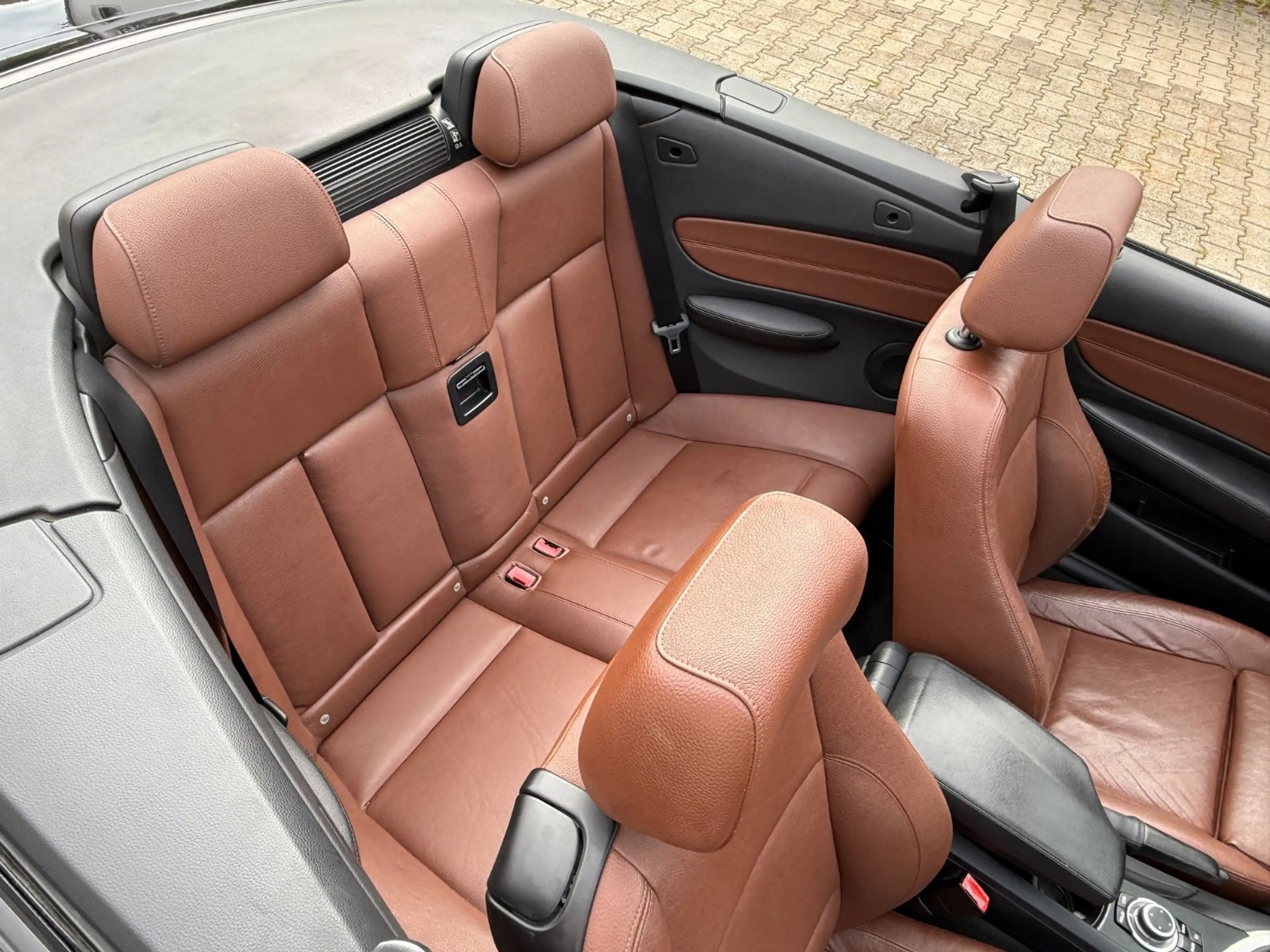 BMW 120 Cabrio 120d Leder Navi SHZ Xenon Tüv/Au 05.2027 — photo 10