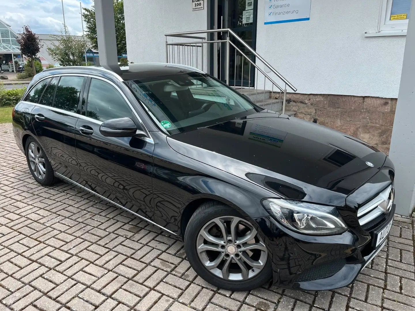 Mercedes-Benz C 200 C -Klasse T-Modell G-Tronic Plus°Navi°EU6° Schwarz - 1