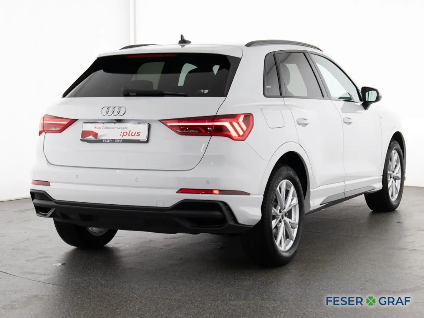 Audi Q3 S line 35 TFSI S tronic LED/ Navi Plus Weiß - 2