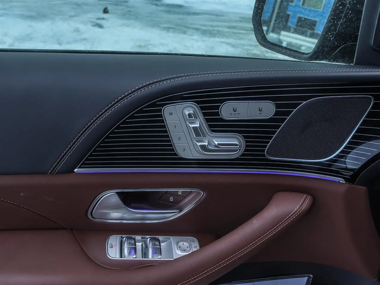 Mercedes-Benz GLE снимка Mercedes-Benz GLE