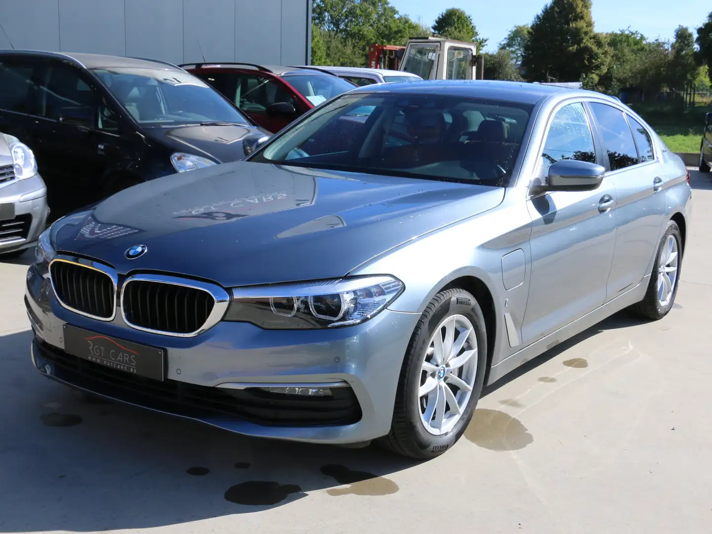 BMW 530 530e Aut. Luxury Line + 1 JAAR GARANTIE TRAXIO Grau - 2