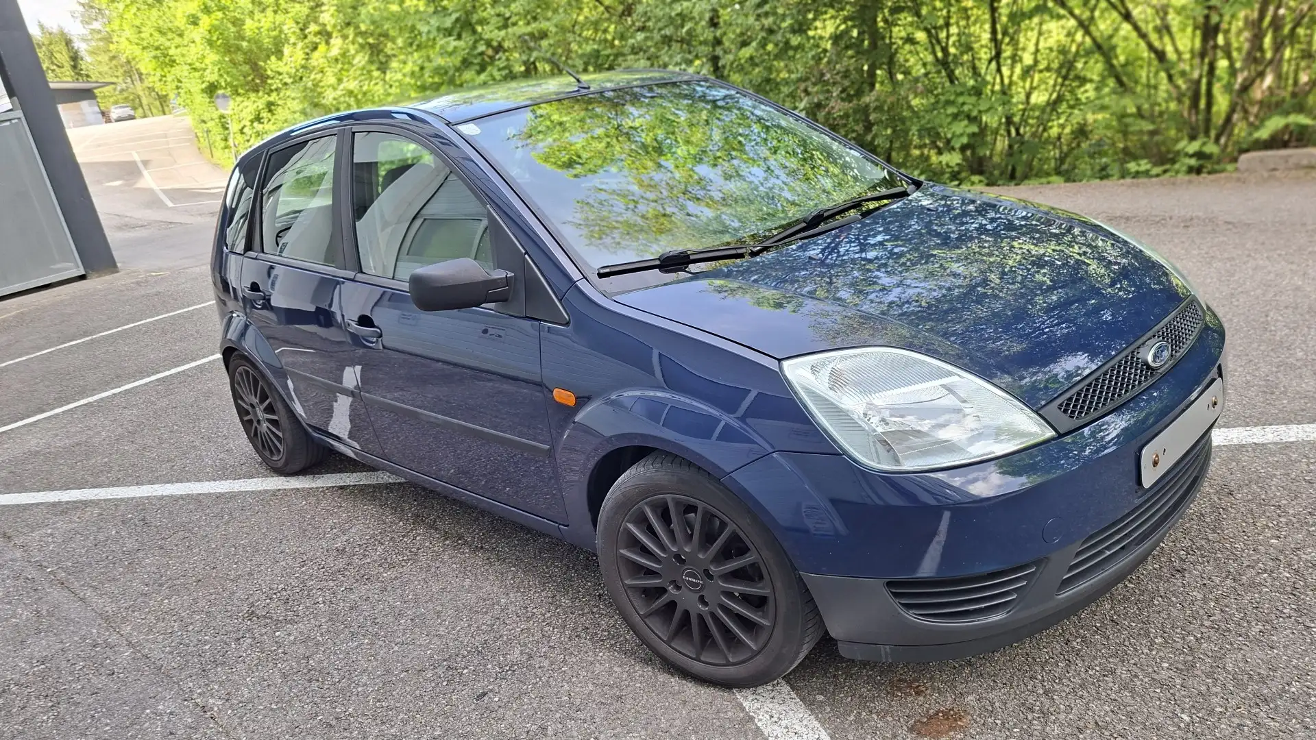 Ford Fiesta Ambiente 1,3 8V - 1