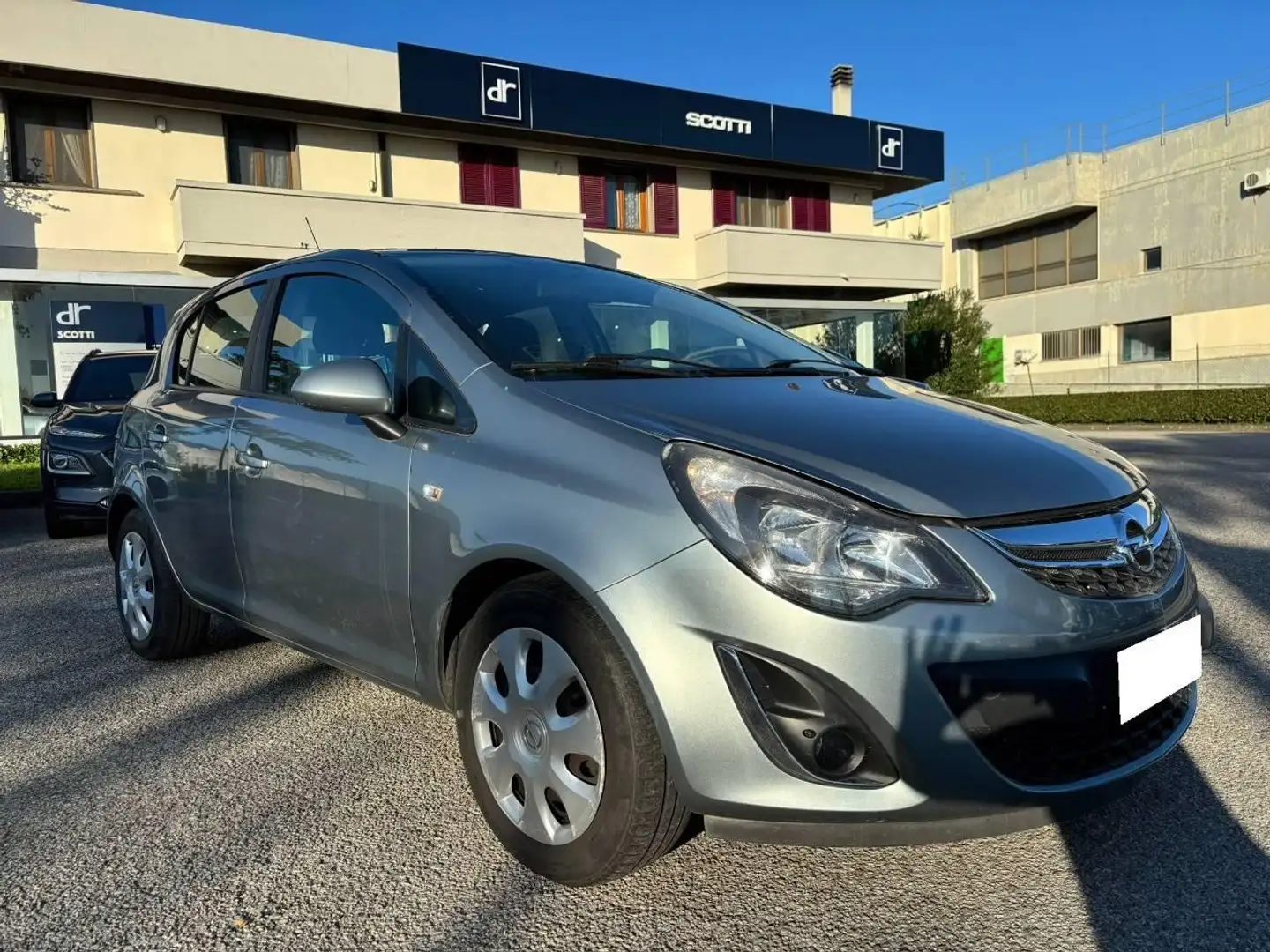 Opel Corsa 5 Porte 1.2 Gpl-tech Edition Šedá - 2