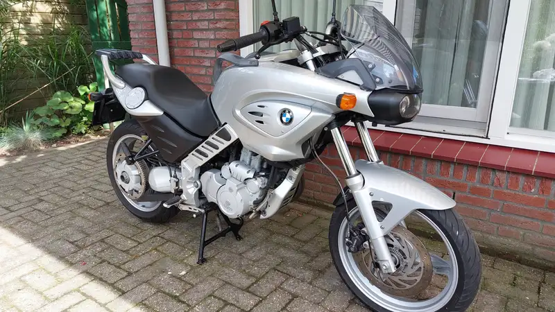 BMW F 650 CS - foto 6
