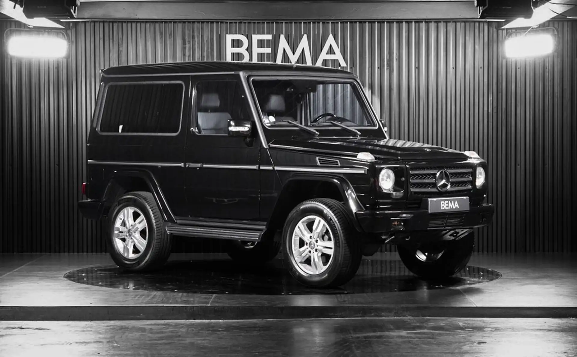 벤츠 G-Class G 500 2010 블랙 사진 1