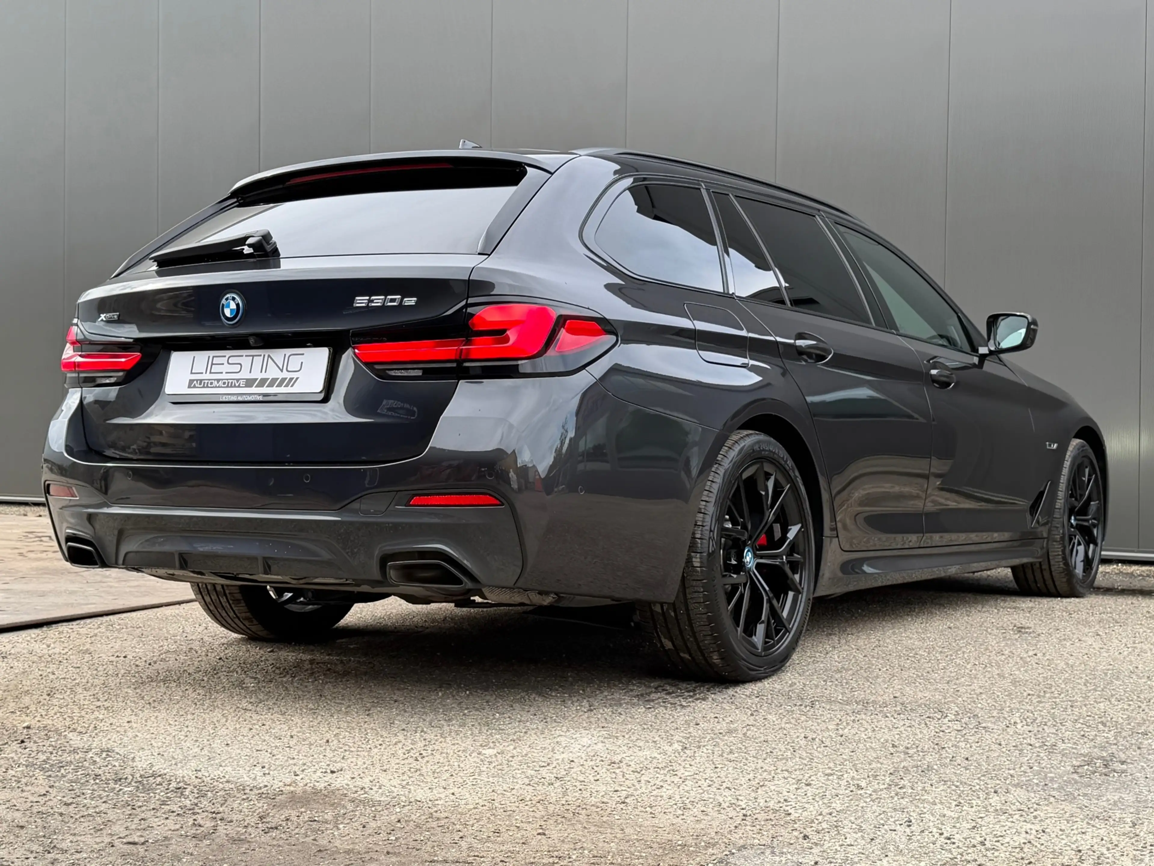 BMW 530 5-serie Touring 530e M-Sport Pro - Pano Trekhaak A — photo 10