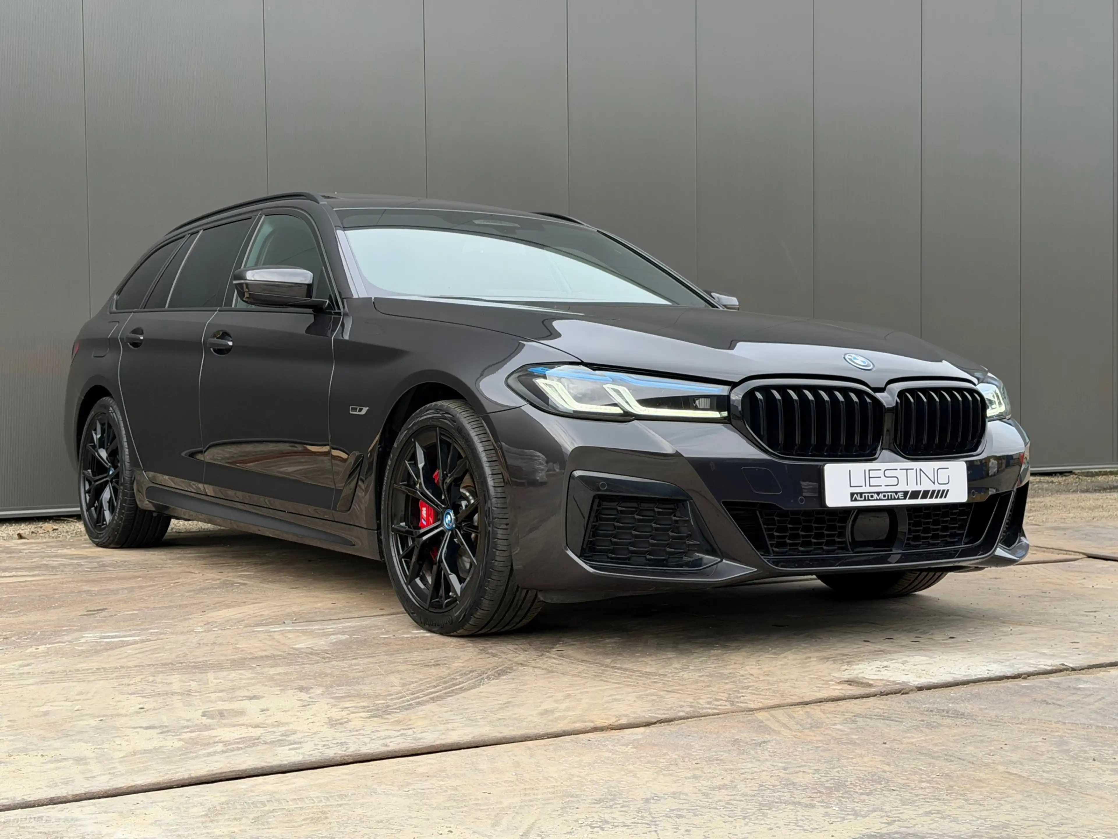 BMW 530 5-serie Touring 530e M-Sport Pro - Pano Trekhaak A — photo 9