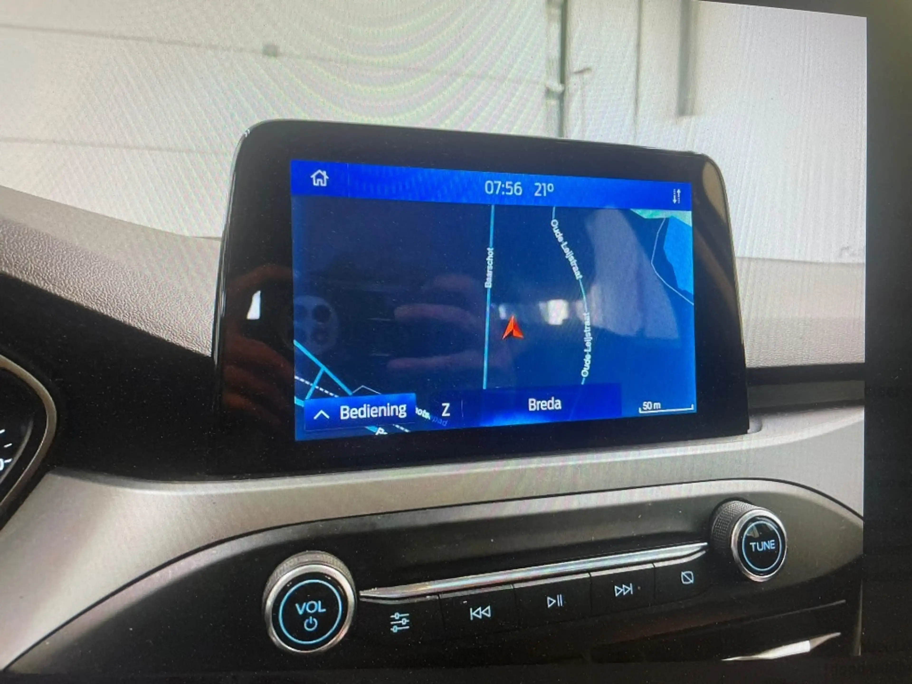 Ford Focus Wagon 1.0 EBH Connected TREKHAAK / CARPLAY / ANDRO — photo 9