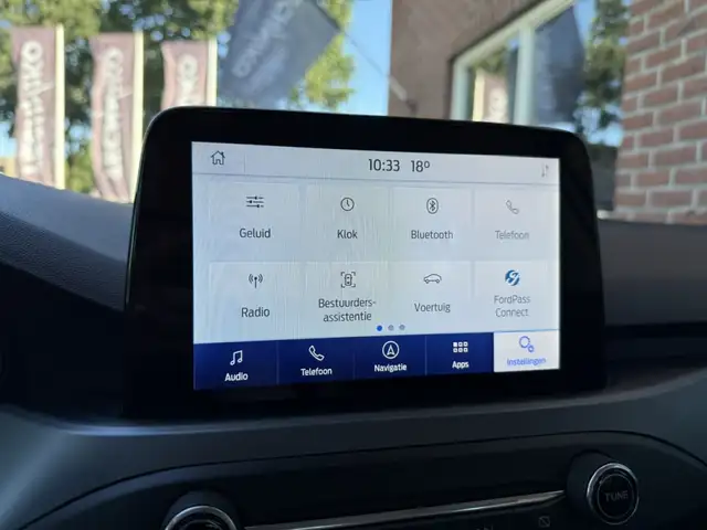 Ford Focus view 21