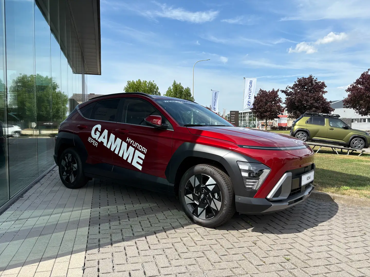 Hyundai KONA 1.6 GDi HEV Shine Rouge - 2